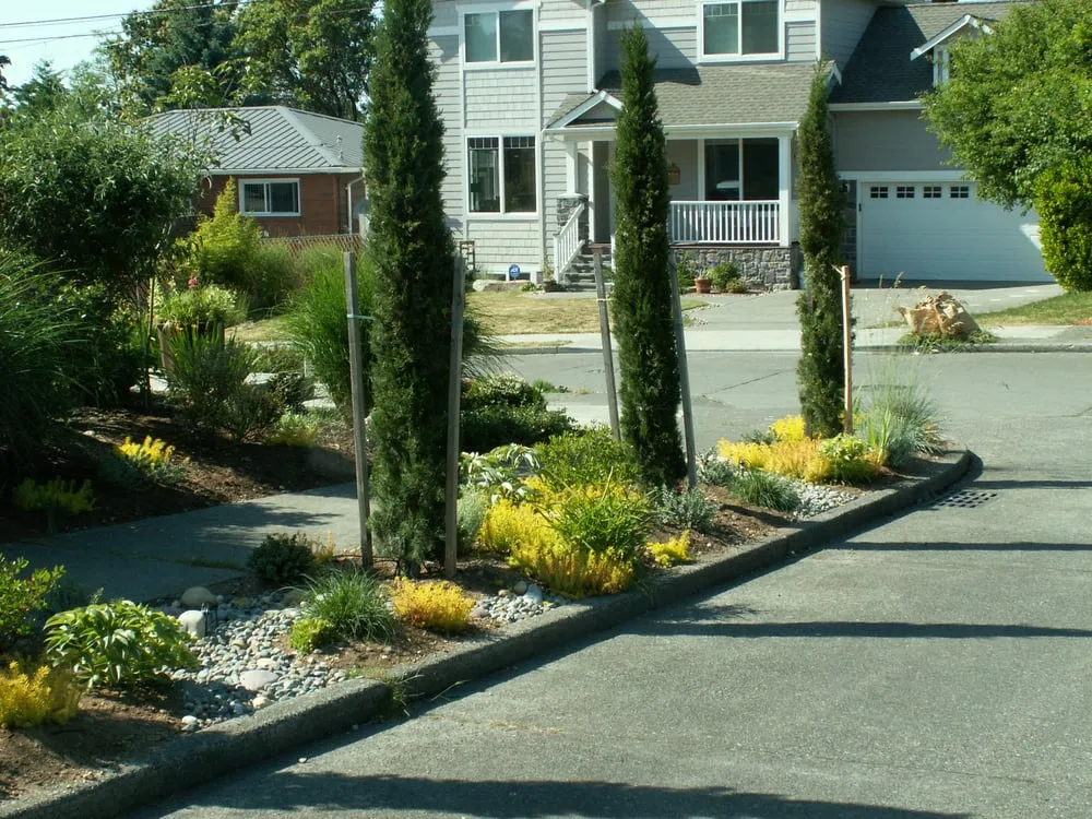 Top-rated landscape design experts serving West Seattle, WA - Monetti Landscape Design and Construction