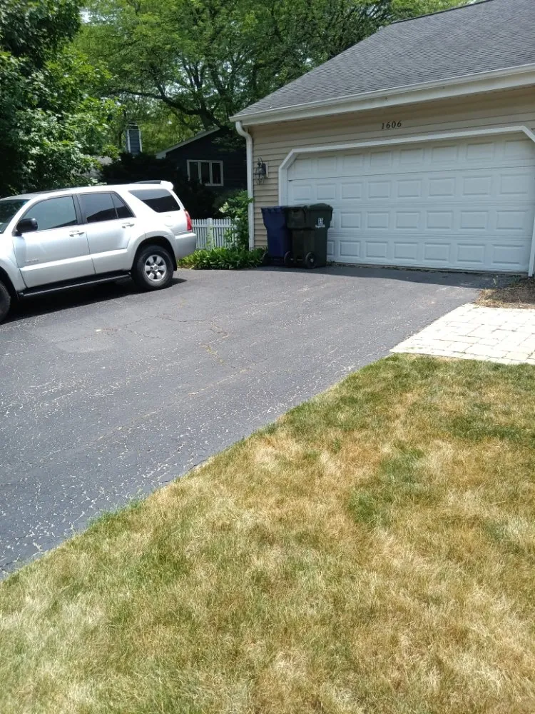 Trusted landscape installation with custom design in Genoa City, WI by Money Movers