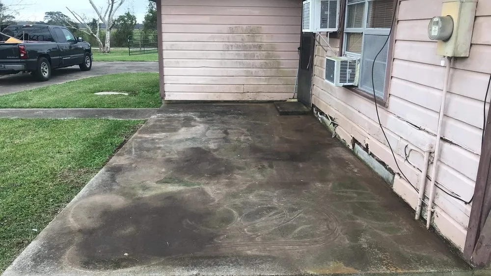 Expert landscape design experts serving Sweeny, TX - Monkey Business