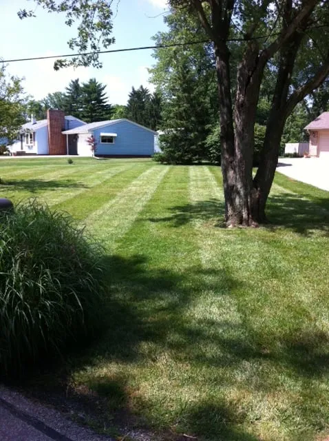 Top-rated residential landscaping in Troy, OH by Monroe Grounds Maintenance