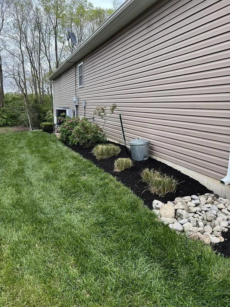 Professional outdoor landscaping in Troy, OH - Monroe Grounds Maintenance