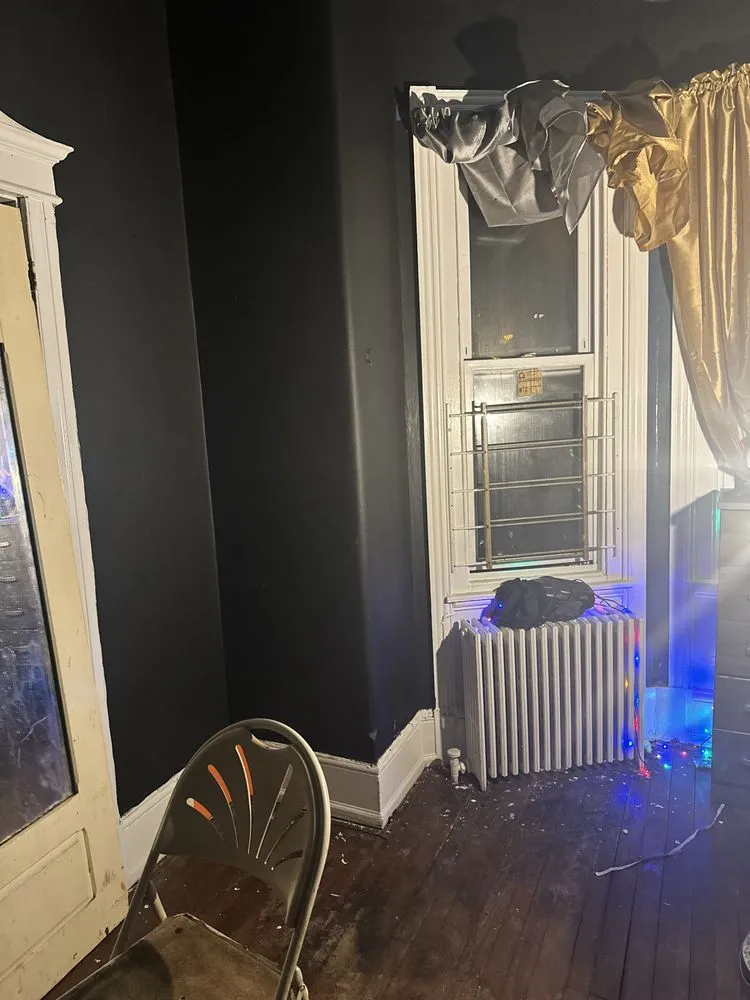 Affordable landscape design for homes in Philadelphia, PA by MONROE INTERIOR AND EXTERIOR DESIGN