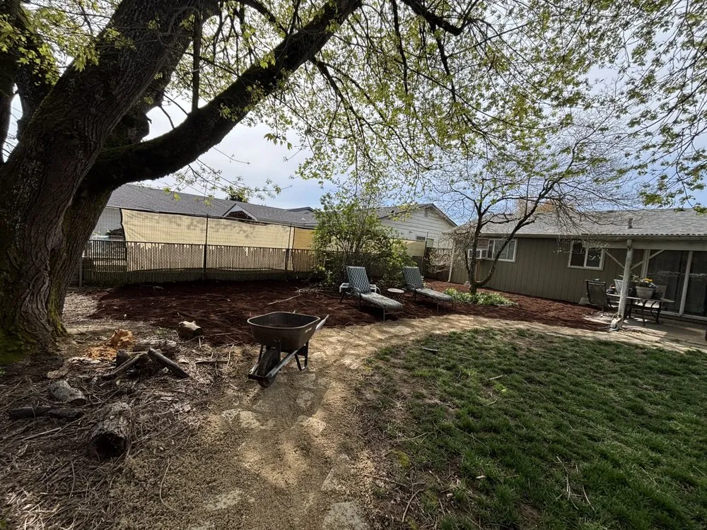 Top-rated residential landscaping in Springfield, OR by Monroe Landscape & Maintenance