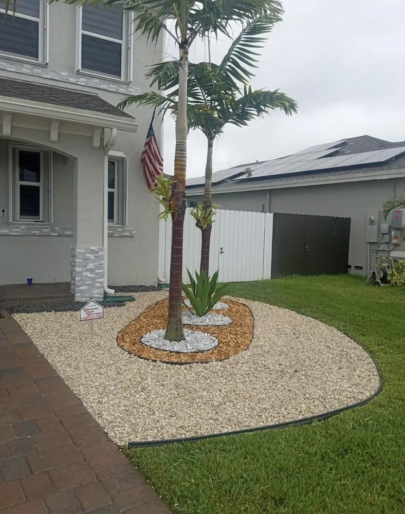 Custom lawn care service with custom design in Cutler Bay, FL by Monster Lawn Service