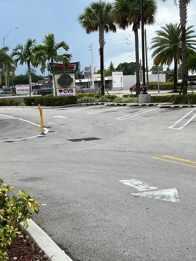 Expert yard maintenance experts serving Cutler Bay, FL - Monster Lawn Service