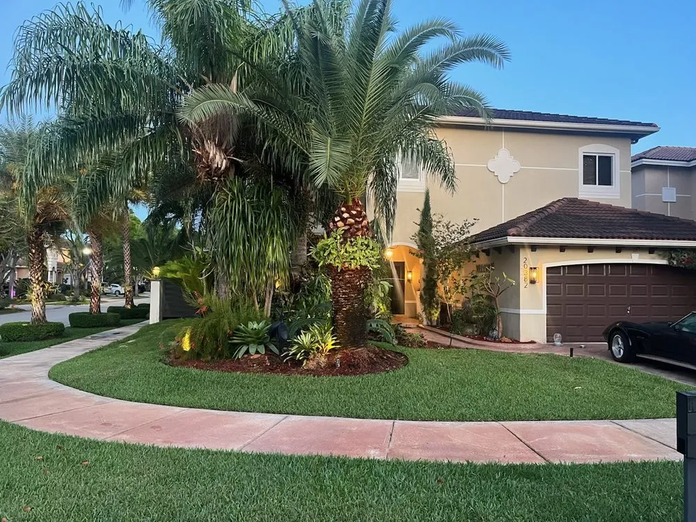 Custom lawn care service in Cutler Bay, FL - Monster Lawn Service
