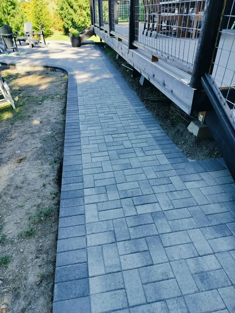 Affordable lawn mowing service in Renton, WA by Monstera landscaping