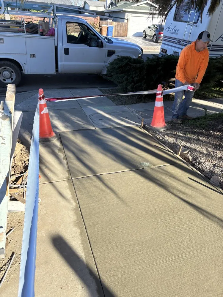 Professional landscape design for year-round maintenance across Woodland, CA - Montana Landscaping