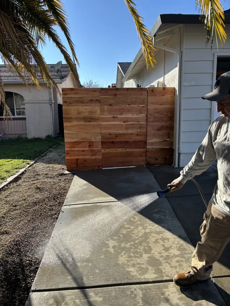 Local garden landscaping for residential properties across Woodland, CA - Montana Landscaping