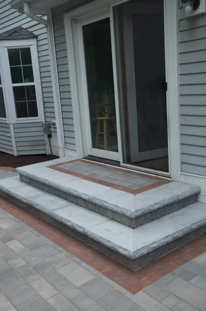 Trusted yard cleanup service for homes across Naperville, IL - Montanos Landscaping