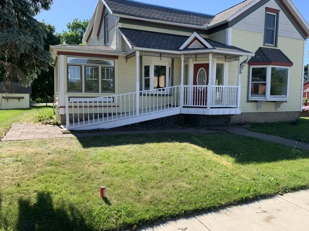 Professional landscape design for beautiful yards across Aurora, IL - Montenegro Landscaping