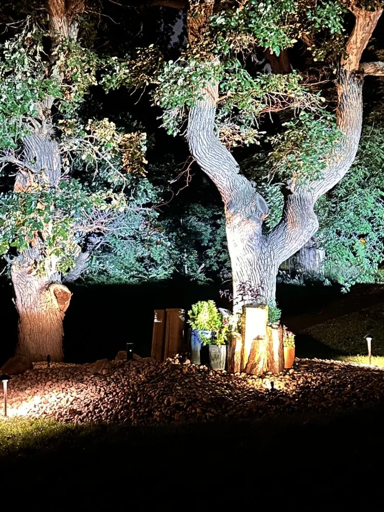 Local lawn mowing service experts serving Council Bluffs, IA - Montenegro Landscaping