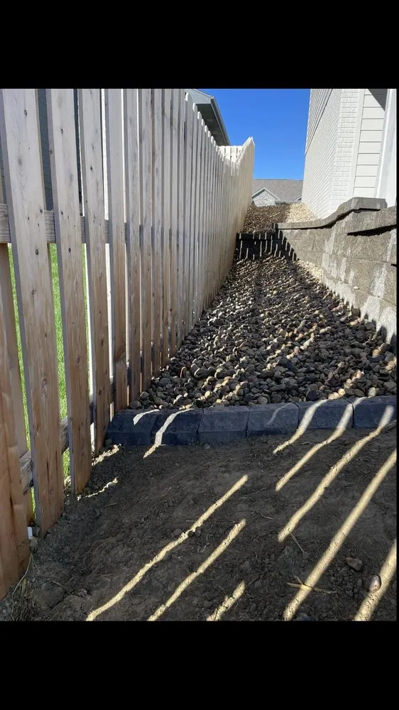 Custom lawn mowing service in Council Bluffs, IA - Montenegro Landscaping