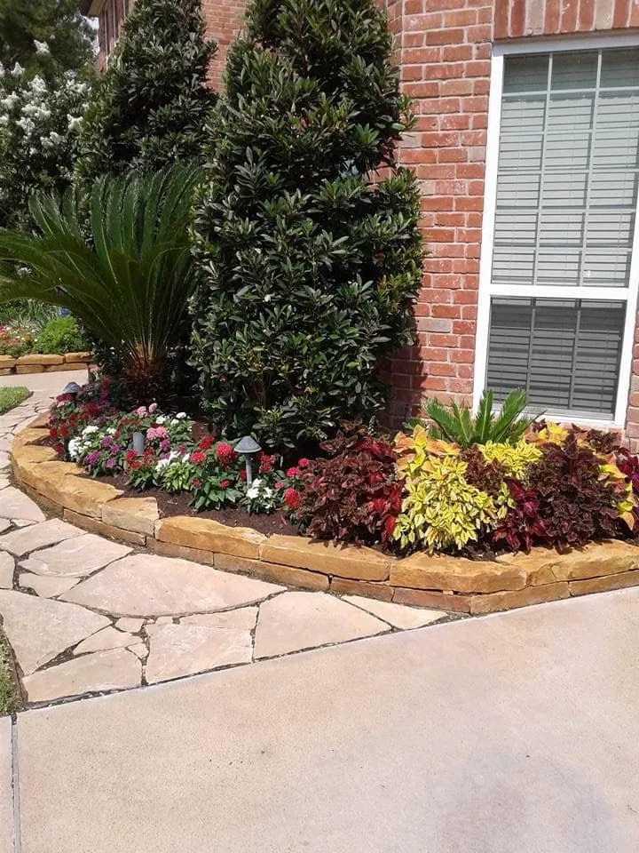 Expert yard maintenance near you across Magnolia, TX - Montenegro Landscaping Services