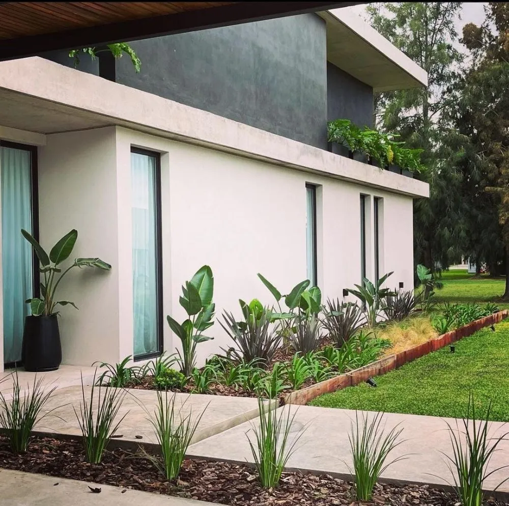 Affordable landscaping services in Lake Forest, CA by Monterde Landscaping
