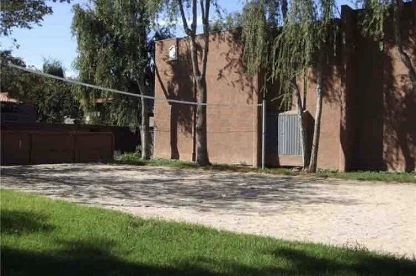 Top-rated yard cleanup service for beautiful yards across Santa Ana, CA - Monterey Villas