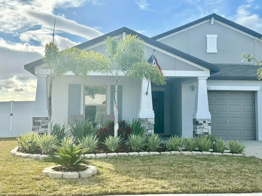 Reliable yard cleanup service for beautiful yards in Leesburg, FL by Montero Home Improvements