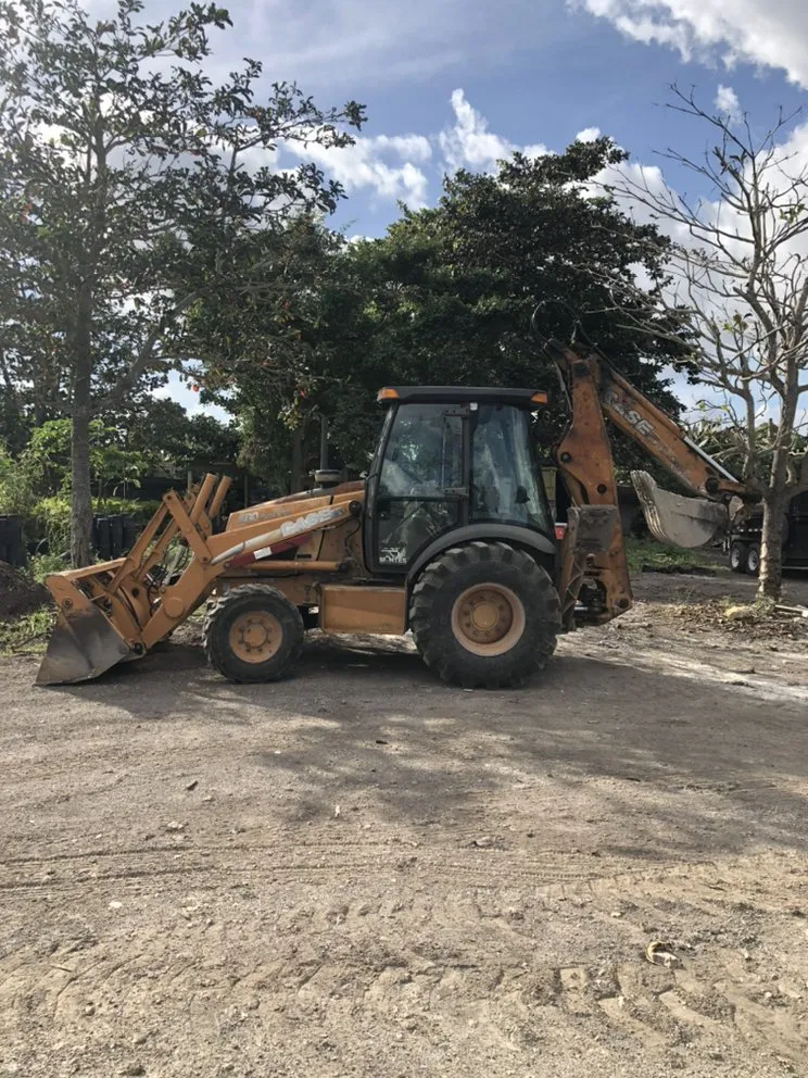 Professional landscape design with custom design in Miami, FL by Montes Equipment