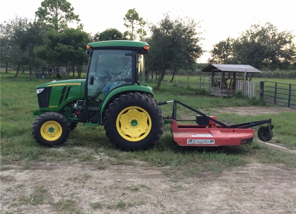 Local lawn care service experts serving Miami, FL - Montes Equipment