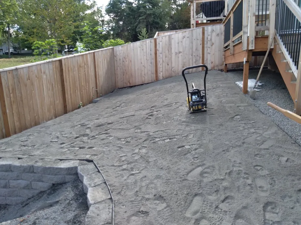 Trusted yard cleanup service experts serving Salem, OR - Montes Maintenance