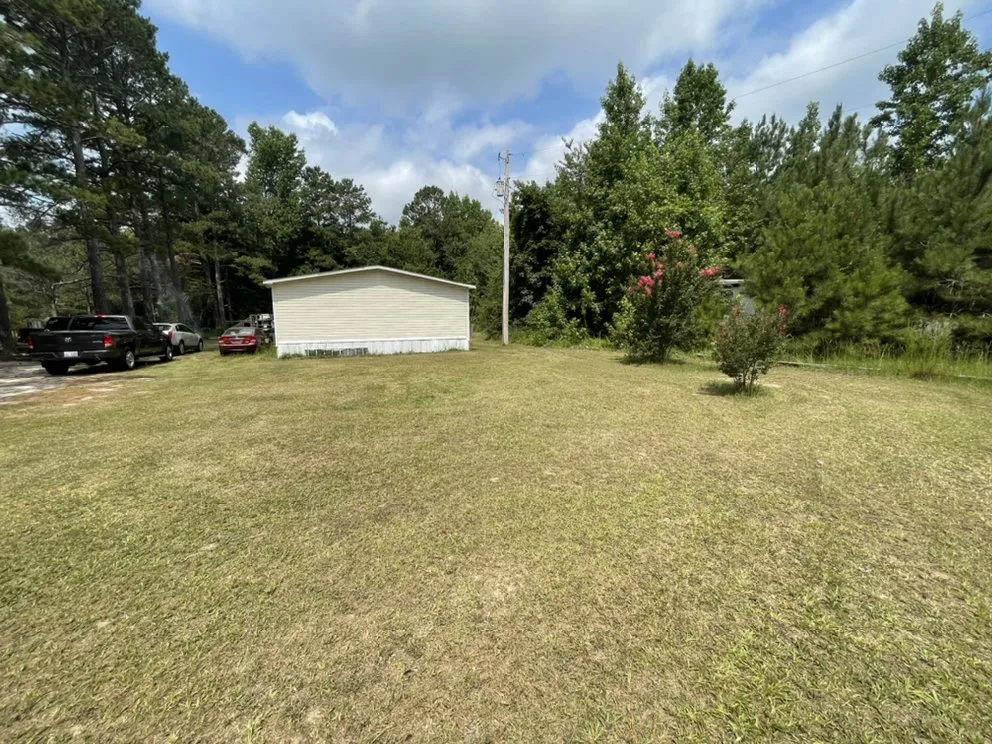 Affordable landscaping services in Fayetteville, NC by Montes Yard Work