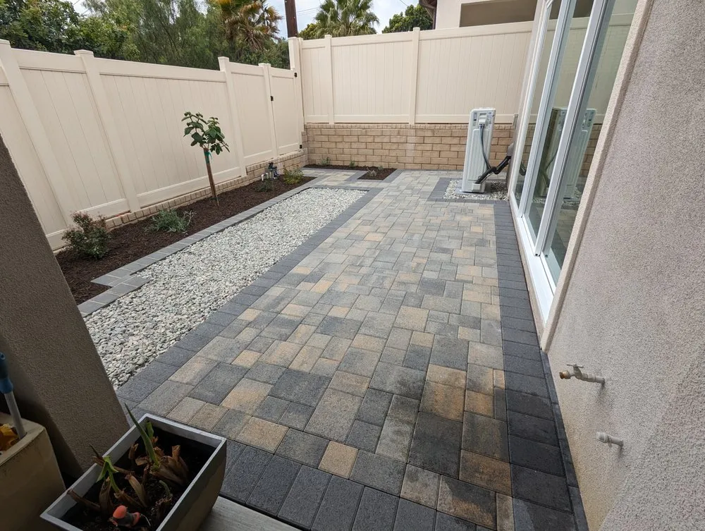 Custom lawn care service for beautiful yards across Oxnard, CA - Montesinos Landscape and Concrete