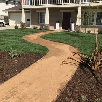 Custom outdoor landscaping in Santa Ana, CA by MonteVista Landscape