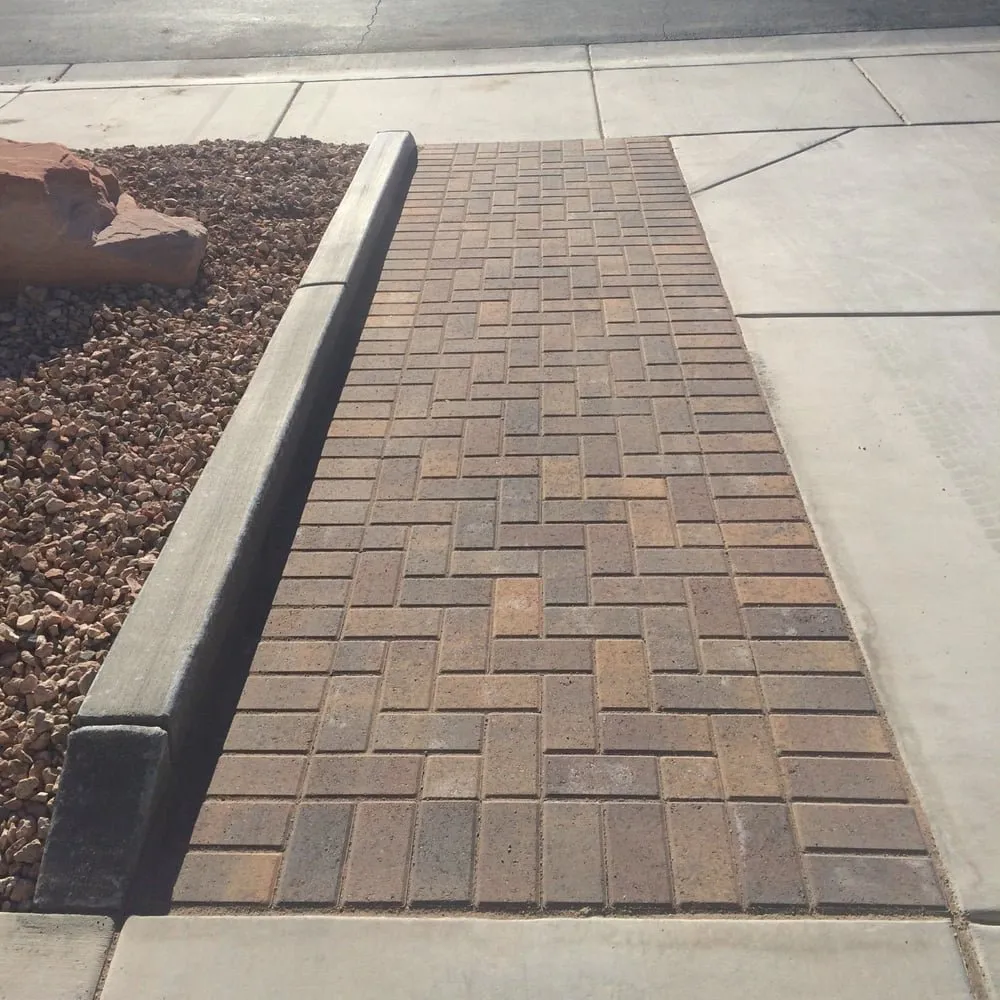 Local yard cleanup service experts serving Santa Ana, CA - MonteVista Landscape