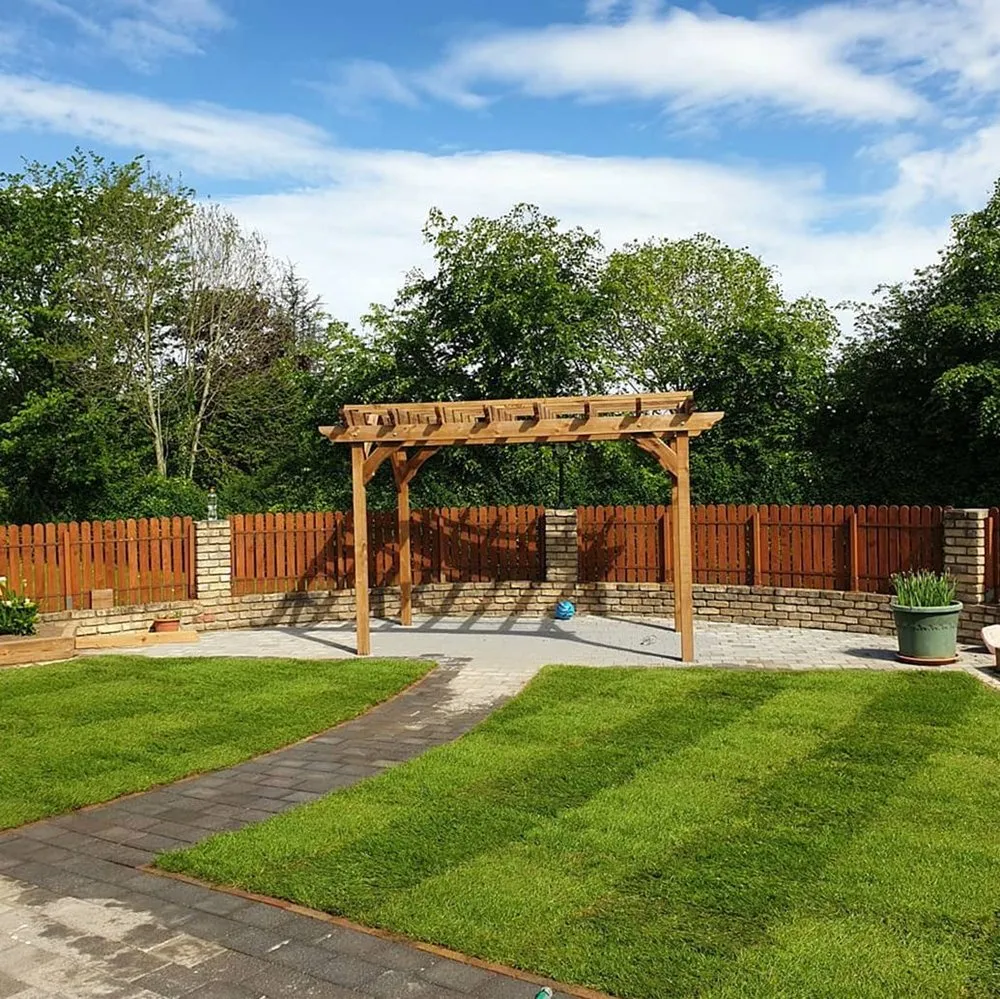 Affordable landscaping services in Seattle, WA by Montlake Lawn Care