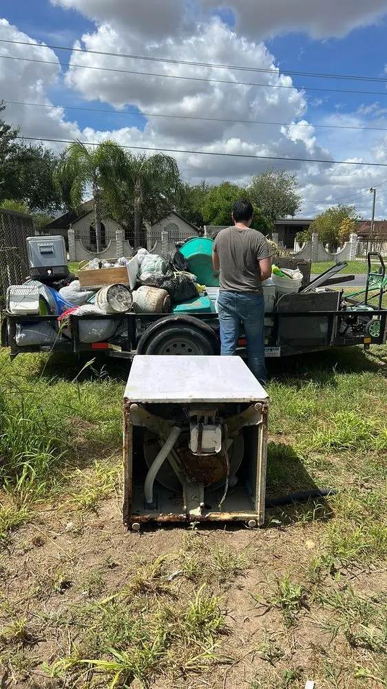 Affordable lawn care service in Edinburg, TX - Montoya Junk Removal and disposal