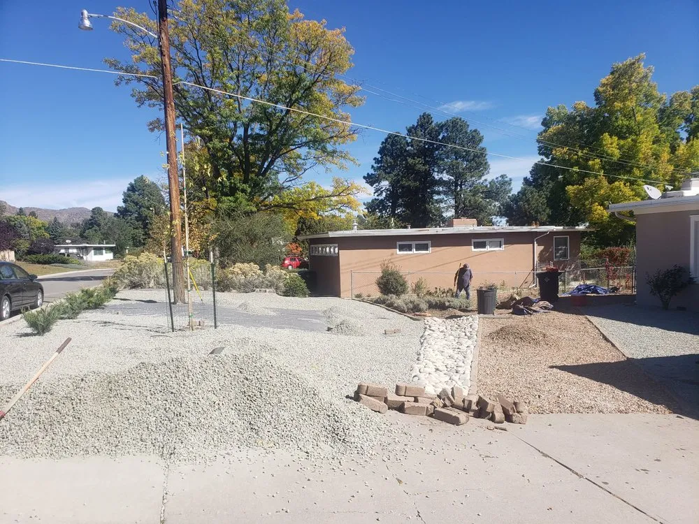 Affordable garden landscaping experts serving Los Alamos, NM - Montoya Maintenance and landscaping