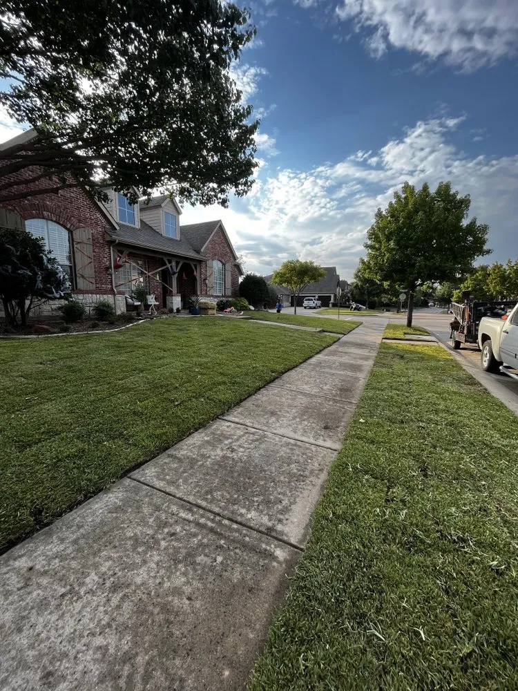 Trusted garden landscaping in Corinth, TX by Montoya Outdoor Solutions