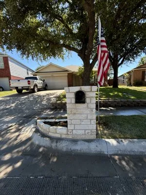 Montoya Outdoor Solutions Logo