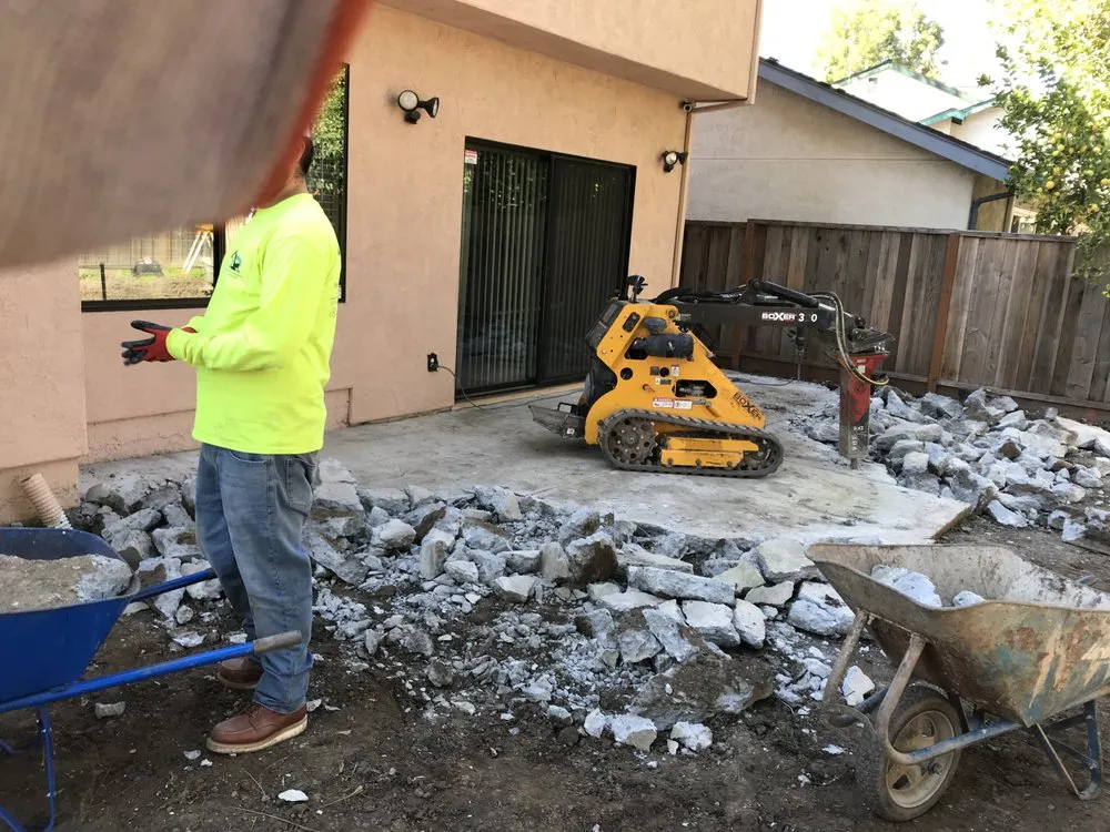 Top-rated lawn care service experts serving San Jose, CA - Montoyas Hauling and Landscape