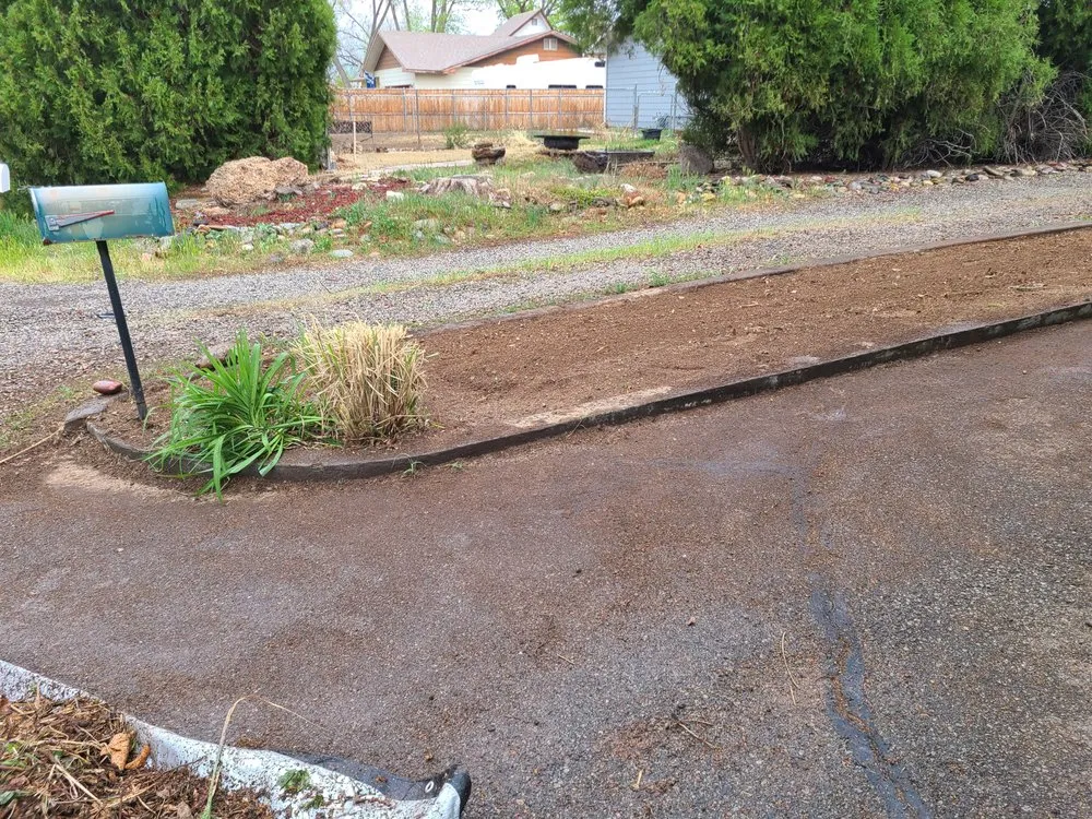 Top-rated yard cleanup service for year-round maintenance across Clifton, CO - Montoyas Lawn and Landscape