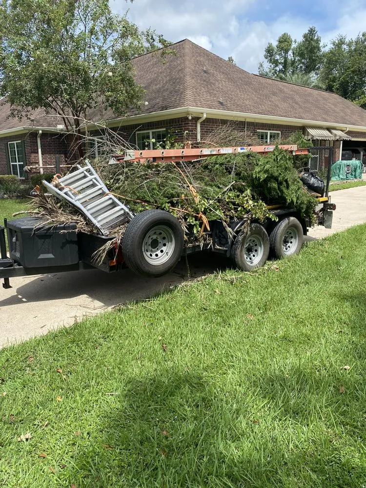 Reliable landscape design experts serving Vidor, TX - Montoyas Lawn Service