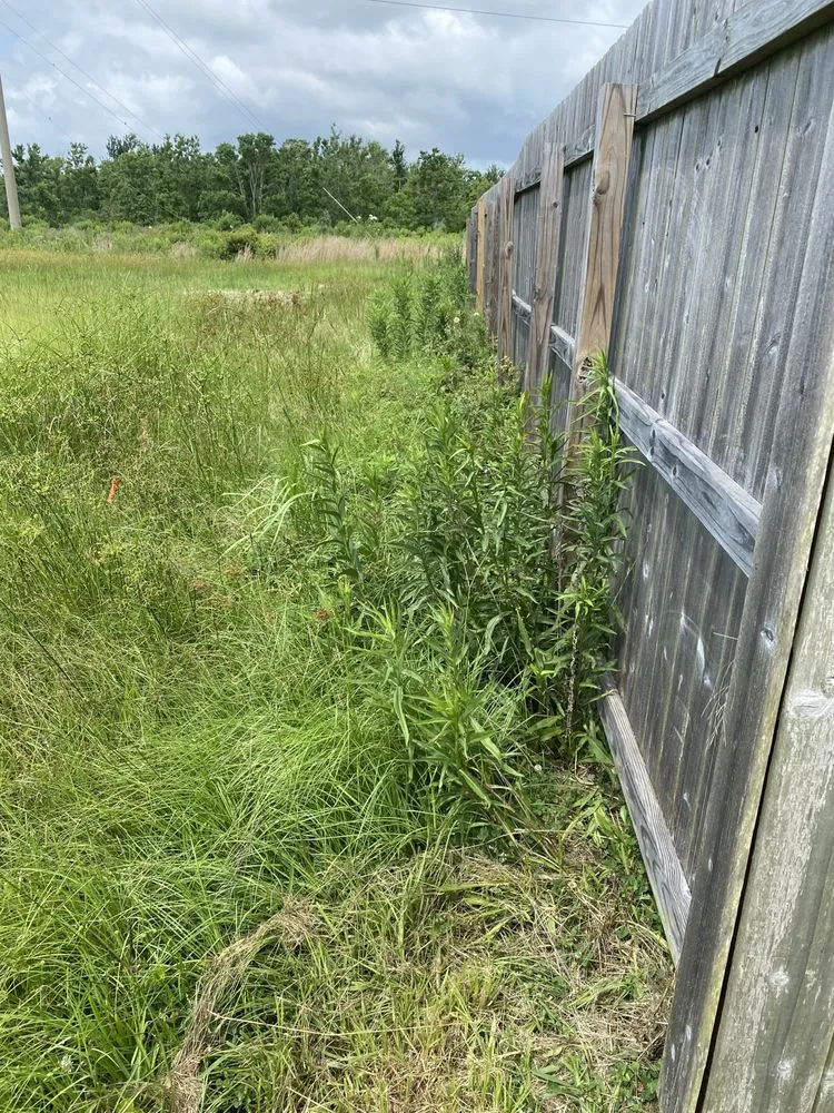 Custom residential landscaping in Vidor, TX - Montoyas Lawn Service