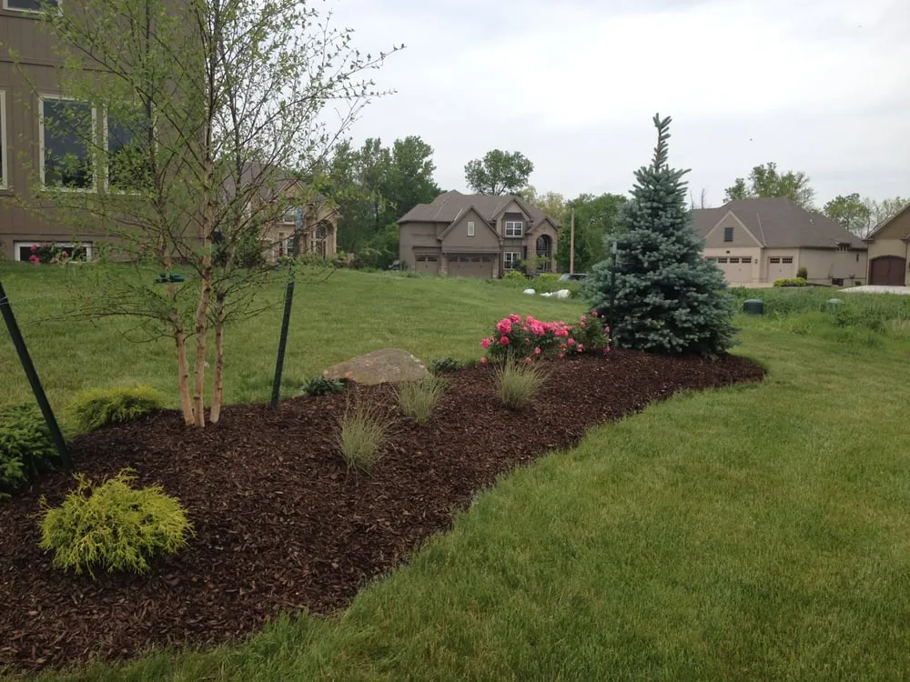 Custom landscape design near you in Raymore, MO by Monumental Outdoor
