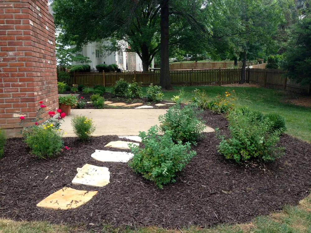 Local landscape design experts serving Raymore, MO - Monumental Outdoor