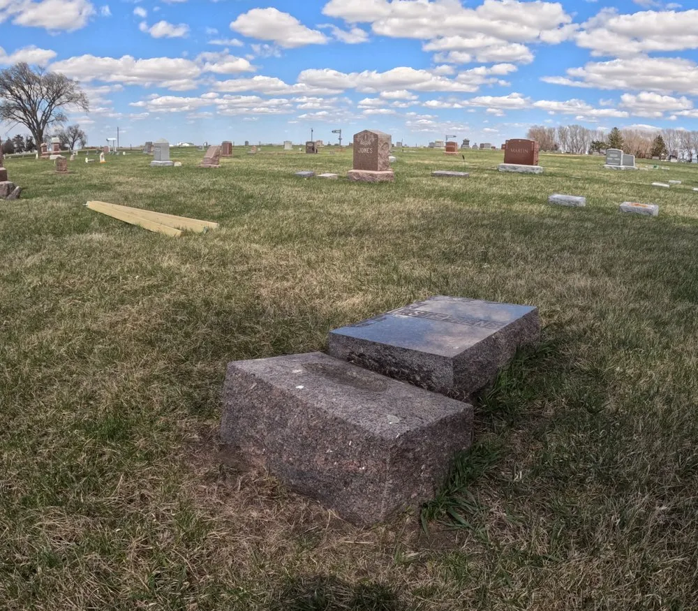 Custom garden landscaping for homes in Lake Preston, SD by Monumental Solutions