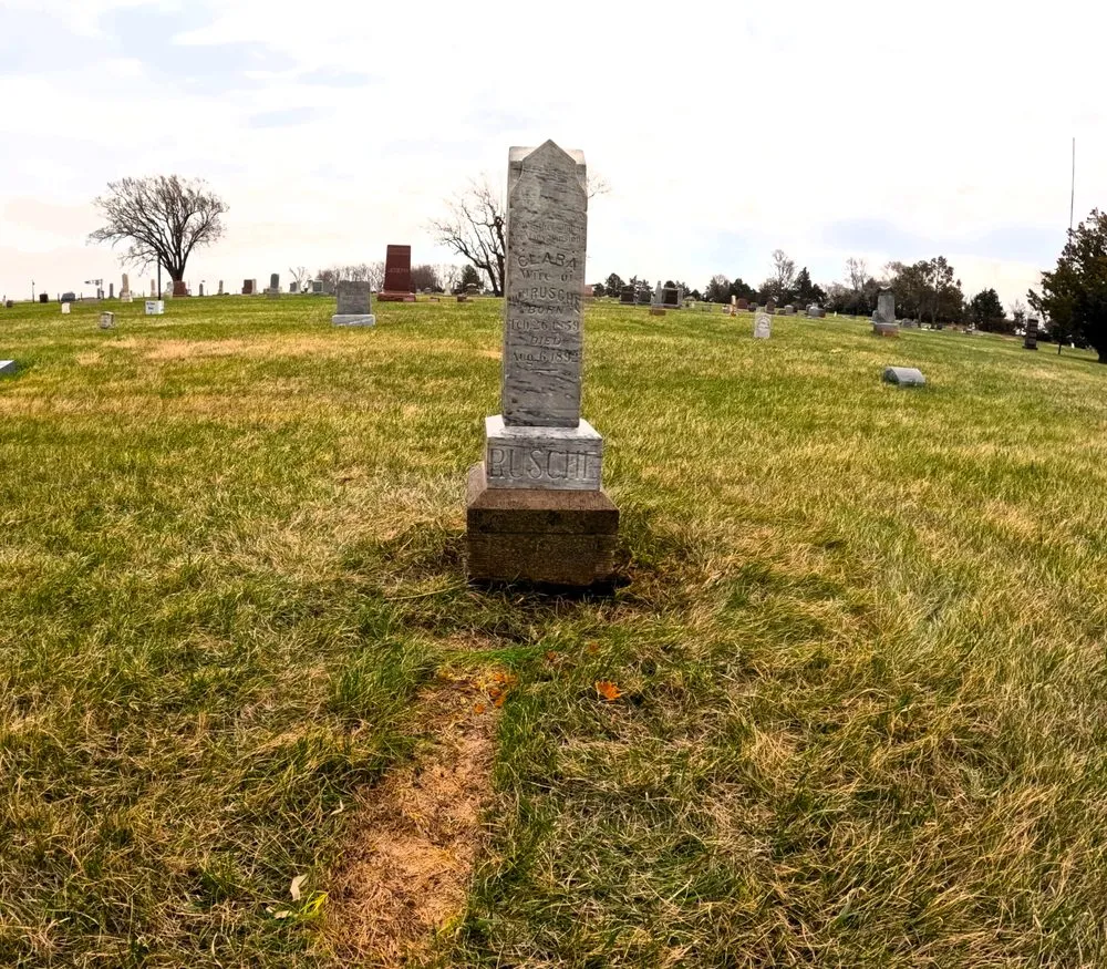 Professional landscaping services experts serving Lake Preston, SD - Monumental Solutions