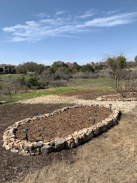 Local landscape design experts serving New Braunfels, TX - Moochie's Design and Landscaping