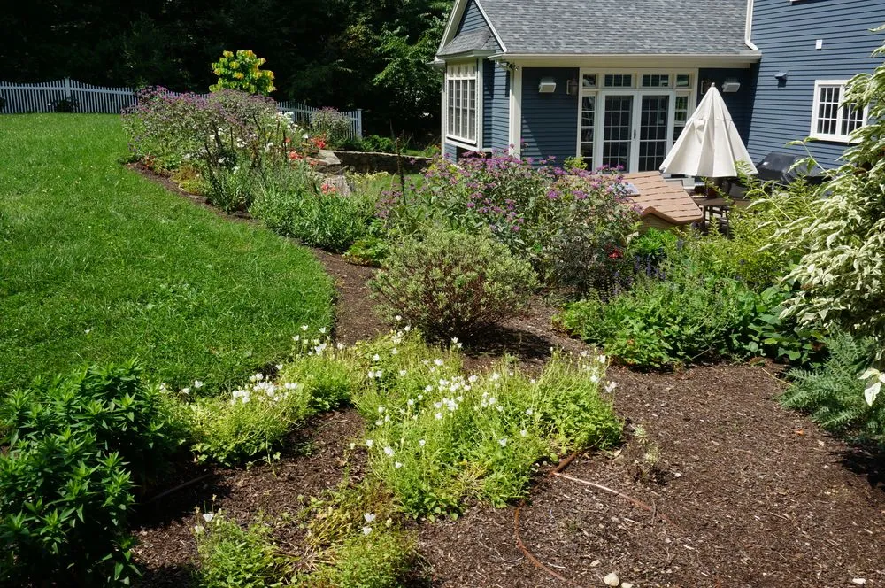 Professional garden landscaping in Arlington, MA - Moodscapes
