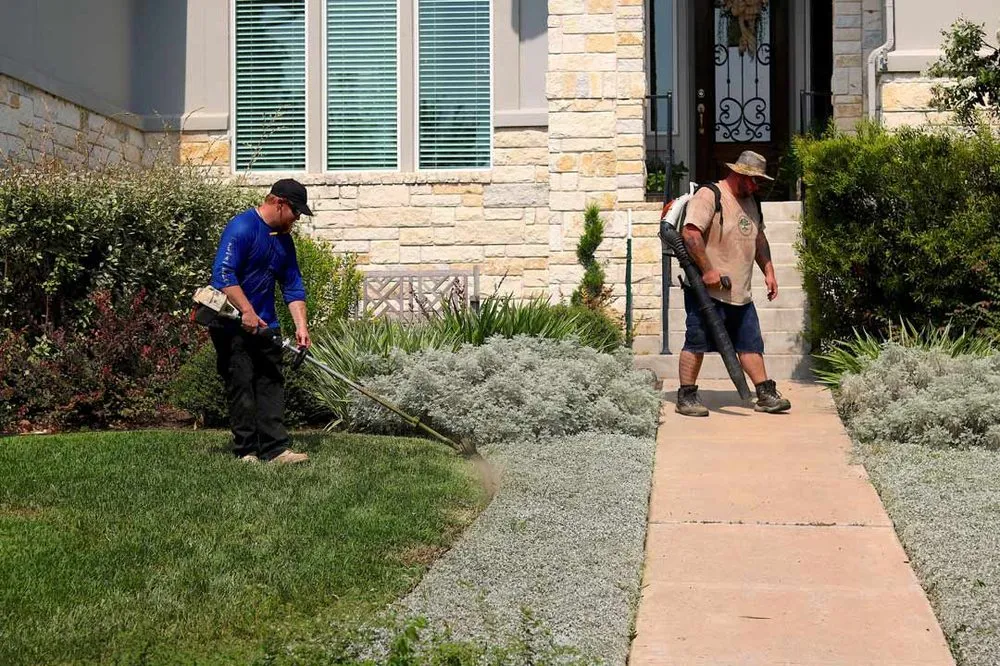 Custom landscape installation experts serving Round Rock, TX - Moody's Landscape & Design