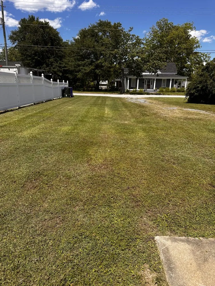 Expert outdoor landscaping in Benson, NC by Moody’s Lawncare & Landscaping