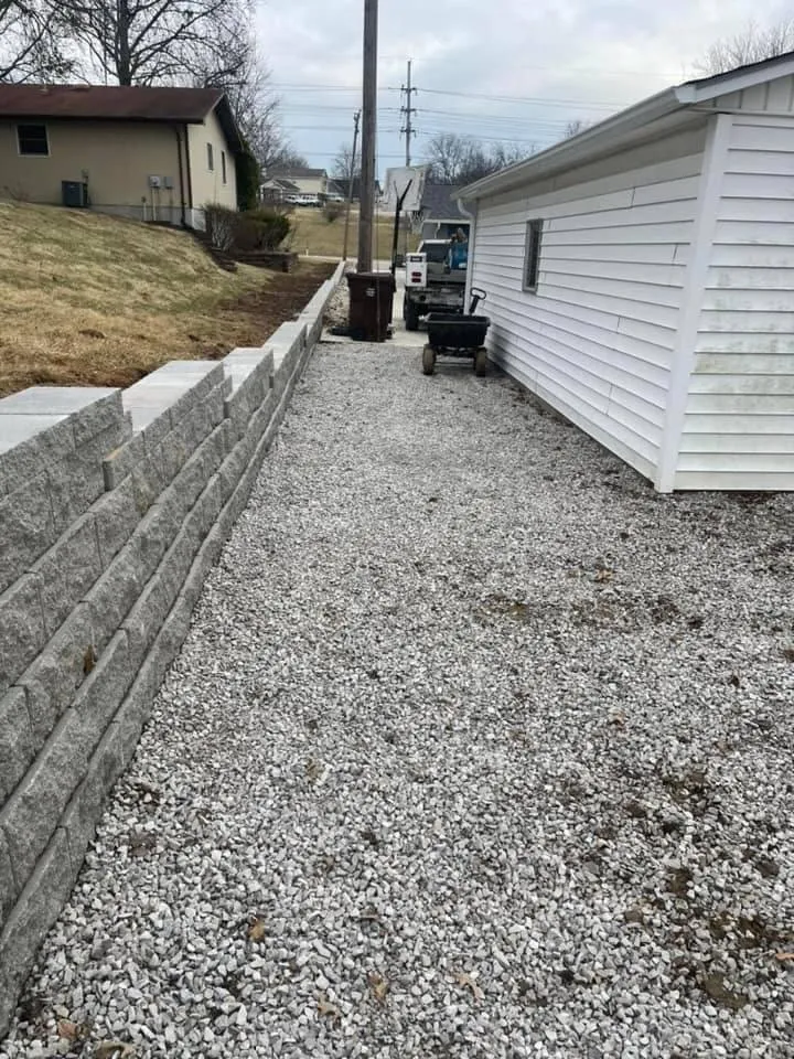 Trusted landscaping services in Saint Louis, MO - Moody's Mowing