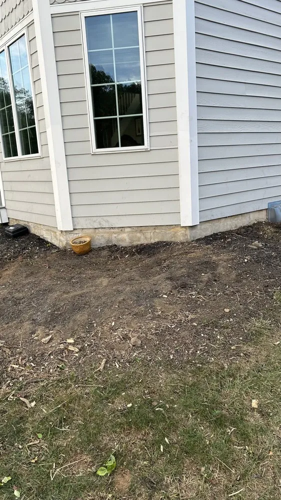 Professional yard maintenance in West Chester, PA - Mooiweers Labor