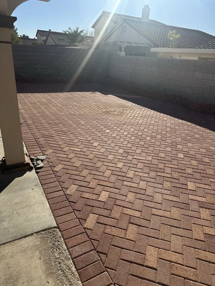 Local lawn mowing service for year-round maintenance in Las Vegas, NV by Moon Sun Landscapes