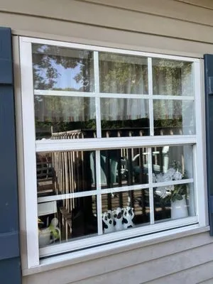 Mooney's Window Washing Logo