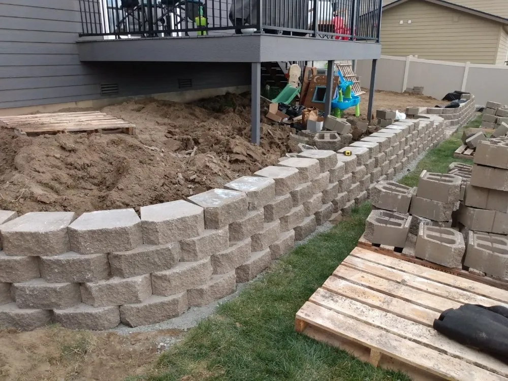 Affordable landscape design for year-round maintenance in Wenatchee, WA by Moongate Landscaping & Construction